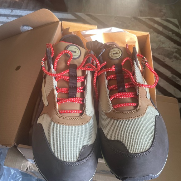 Cactus Jack x Nike Air Max 1 “Baroque Brown” - Picture 6 of 6